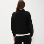 mujer top de chándal corto oprello ropa Ellesse negro PZZNT16 - Image 5